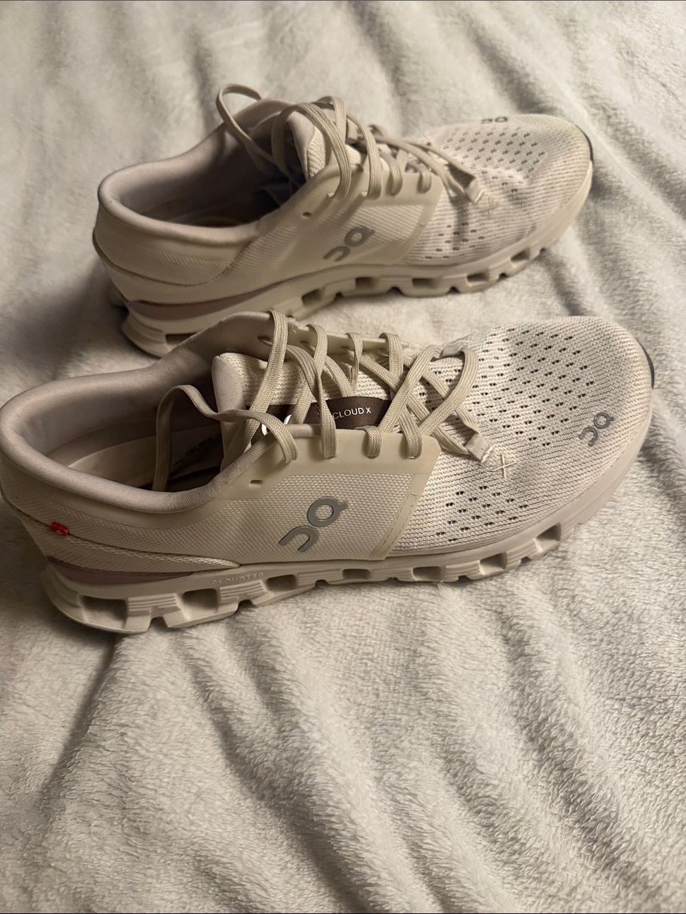 On Running Cloud X Athletic Shoes in Ivory/Heron